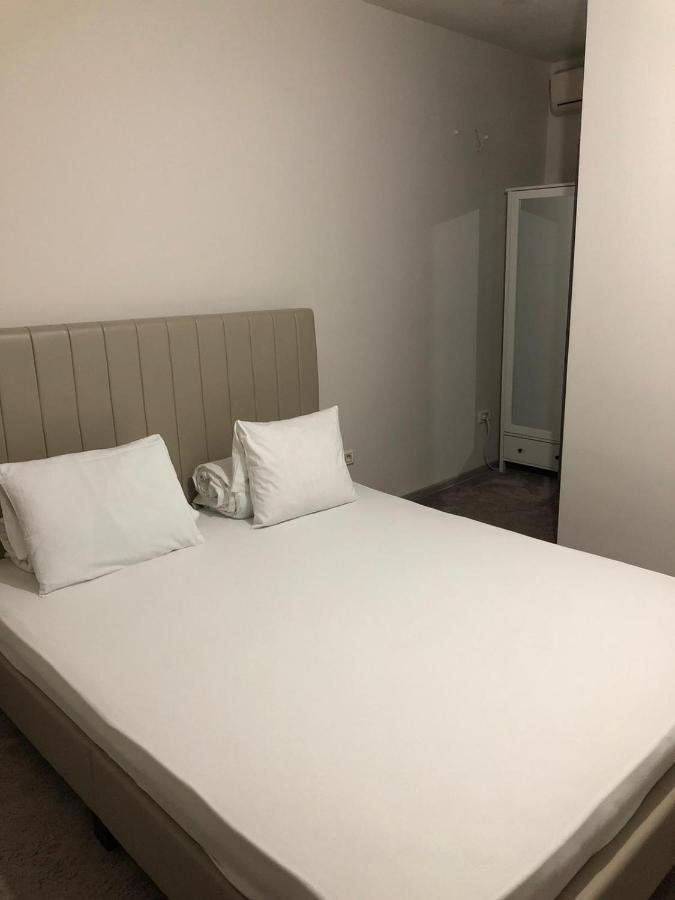 Hotel Cosmin Arad Exterior foto
